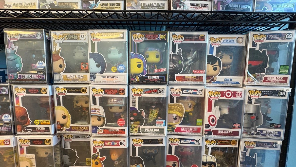 Rurouni Foodie is a retail toy store that specializes in anime-based characters